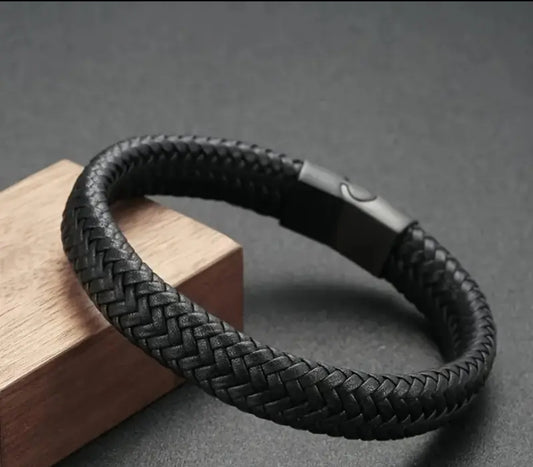 Bracelet Men Vintage Simple Male Braid Artificial Jewelry